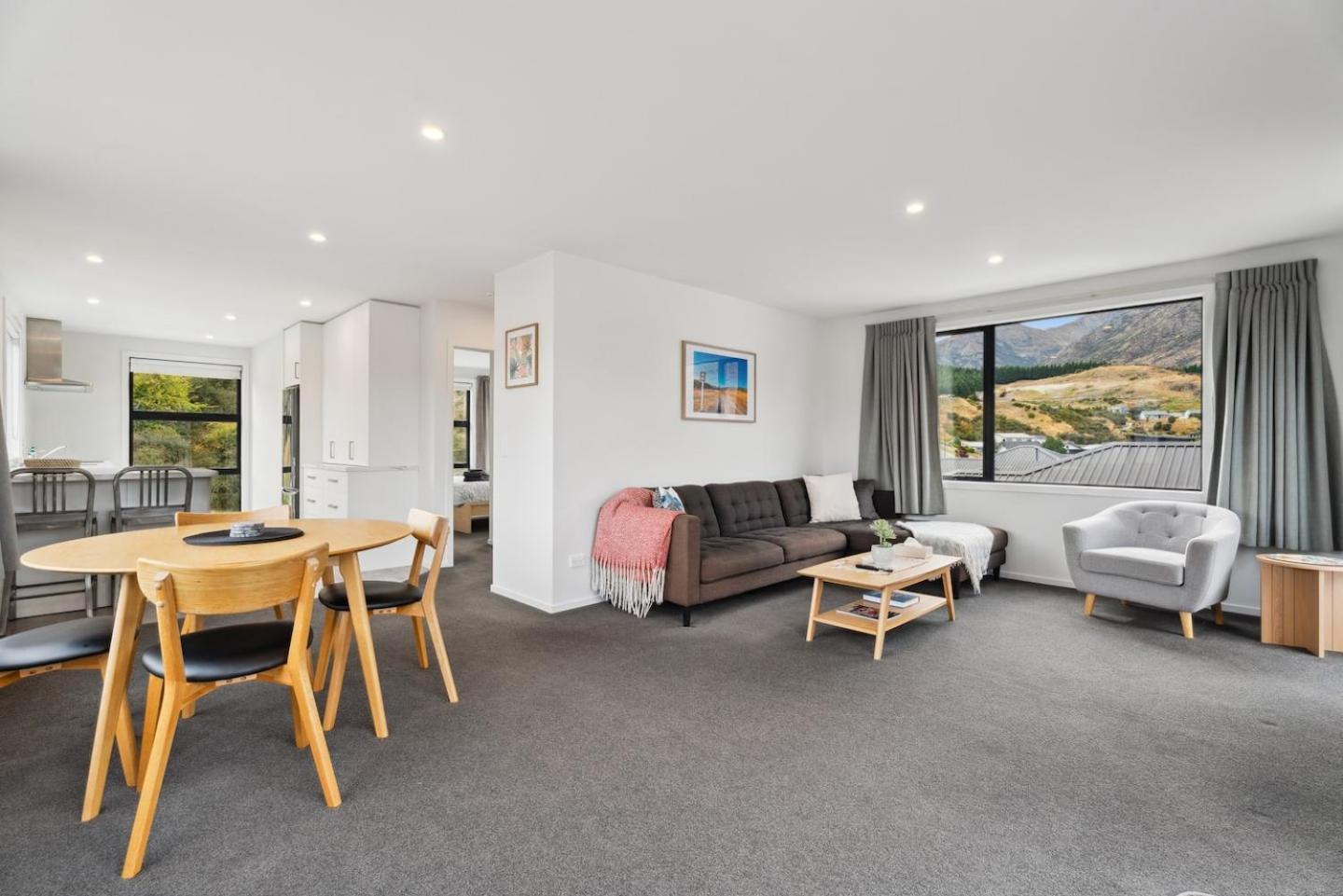 Modern Apartment With Coronet & Remarkables Views クイーンズタウン エクステリア 写真